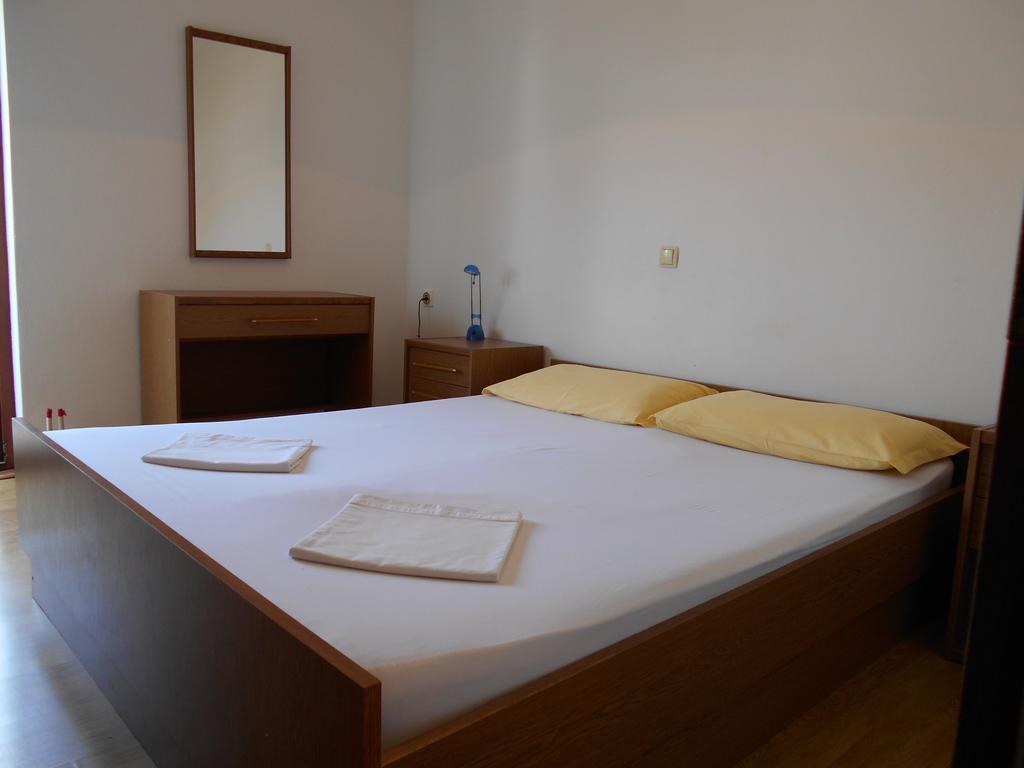Apartments U Kapetana Punat Room photo