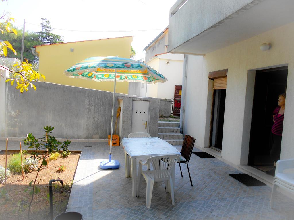 Apartments U Kapetana Punat Exterior photo