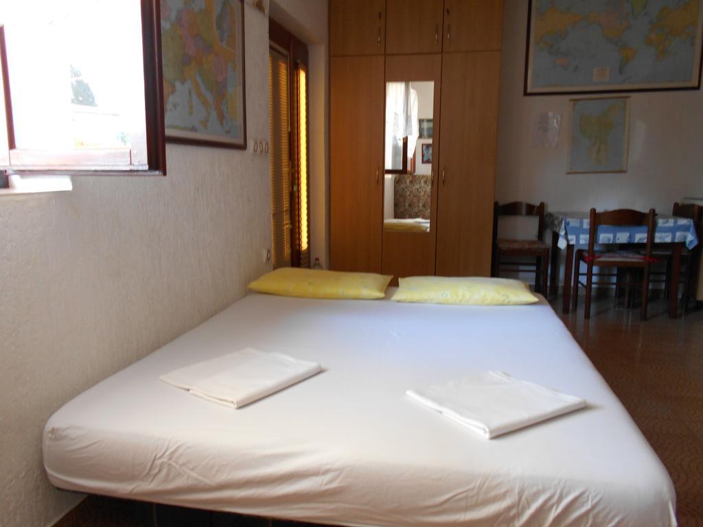 Apartments U Kapetana Punat Exterior photo