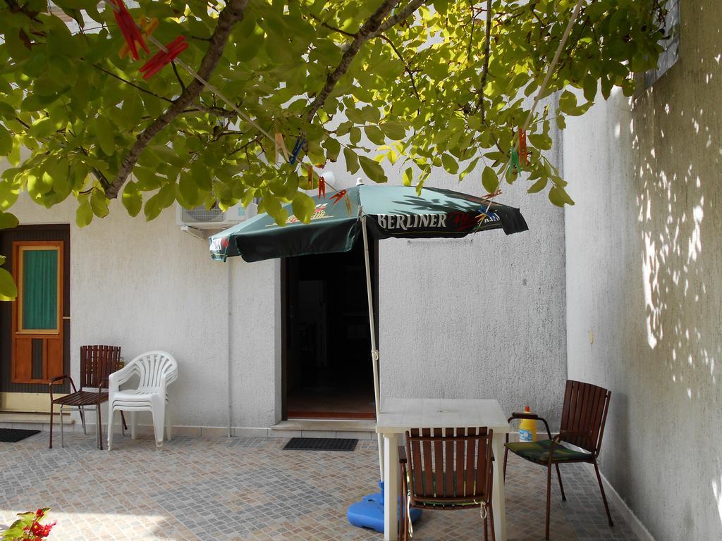 Apartments U Kapetana Punat Exterior photo